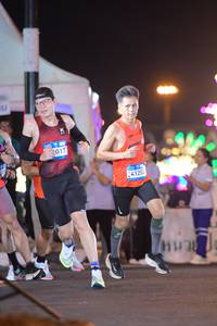 BIB: 017, 41253
                            <button type="button" onclick="openModal(22927192)" class="btn btn-primary btn-sm float-right btn-popup" data-toggle="modal" data-target=".modal-high-quality">
                        <i class="fas fa-shopping-cart"></i> Add to Cart
                    </button>
                                            <button type="button" onclick="isThisMe(22927192, true)" class="btn btn-success btn-sm float-right btn-popup btn-isme hidden" data-toggle="tooltip" data-placement="bottom" title="นี่คือรูปของคุณใช่ไหม คลิกที่นี่เพื่อเอาเข้าอัลบั้ม">
                        <i class="fas fa-plus"></i> Add to album
                    </button>
                    <button type="button" onclick="isThisMe(22927192, false)" class="btn btn-warning btn-sm float-right btn-popup btn-isnotme hidden">
                        <i class="fas fa-ban"></i> Remove from album
                    </button>